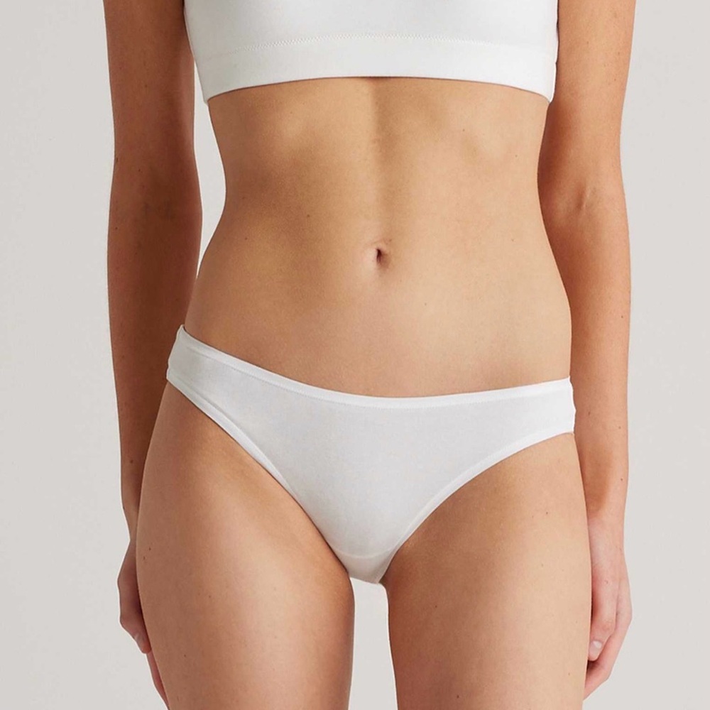 Quince Organic Cotton bikini underwear in soft white size Medium (6pack)